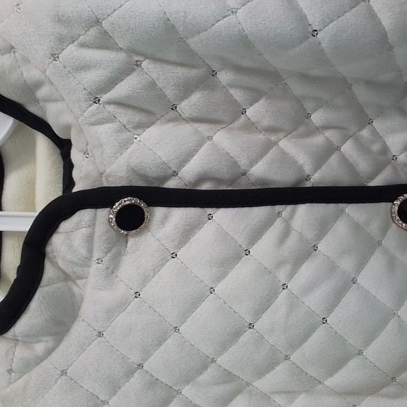 NEW Quilted Ivory Girls Coat Sz 7-8 - Picture 7 of 16